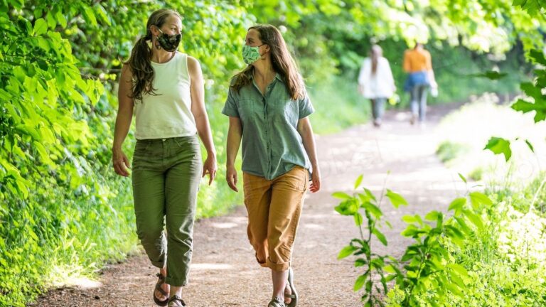 Voddler.co.uk Guide to Mental Wellbeing - Everyday Habits, Warning Signs and Where to Get Help